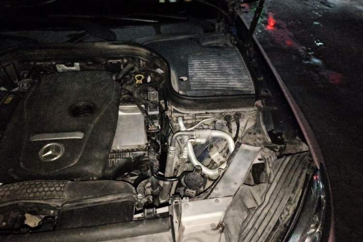 Used Mercedes-Benz GLC 2017 GLC 300 4MATIC Sport Edition Engine Bay Left