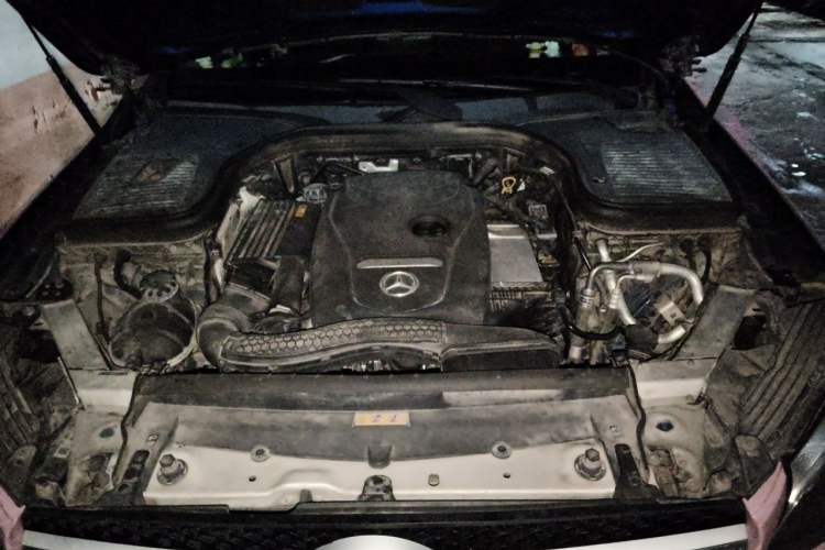 Used Mercedes-Benz GLC 2017 GLC 300 4MATIC Sport Edition Engine Bay