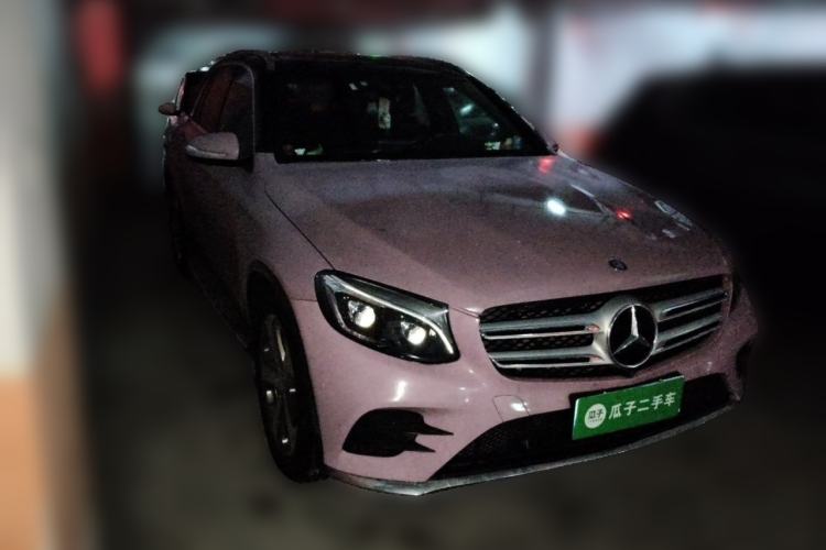 Used Mercedes-Benz GLC 2017 GLC 300 4MATIC Sport Edition Front Right 45 Deg