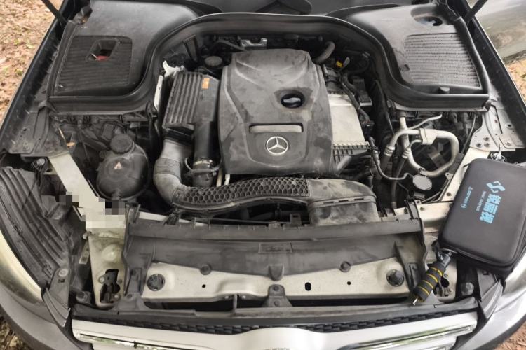 Used Mercedes-Benz GLC 2017 GLC 260 4MATIC Dynamic Edition Engine Bay