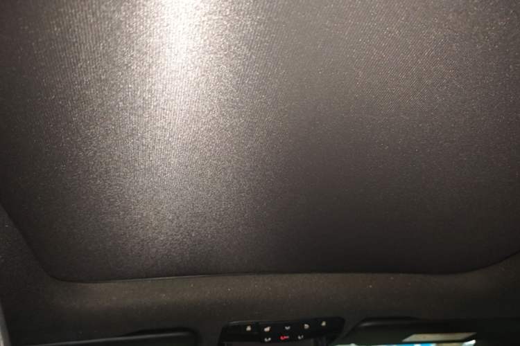 Used Mercedes-Benz GLC 2017 GLC 260 4MATIC Luxury Model Headliner