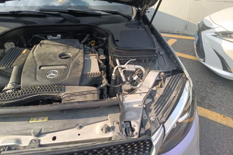 Used Mercedes-Benz GLC 2017 GLC 200 4MATIC Coupe SUV Engine Bay Left