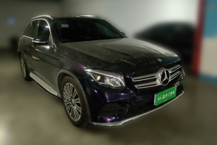 Used Mercedes-Benz GLC 2017 GLC 260 4MATIC Dynamic Edition Front Right 45 Deg