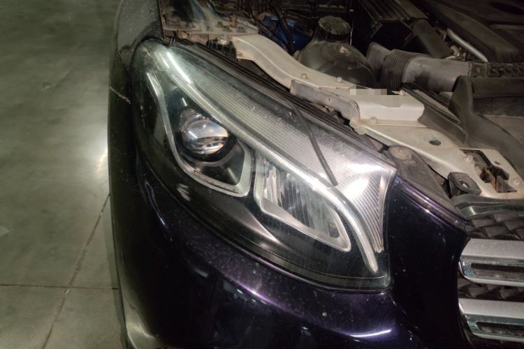 Used Mercedes-Benz GLC 2017 GLC 260 4MATIC Dynamic Edition Right Front Headlight