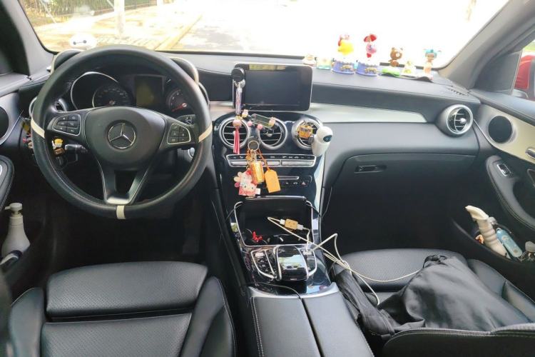 Used Mercedes-Benz GLC 2017 GLC 200 4MATIC Center Console