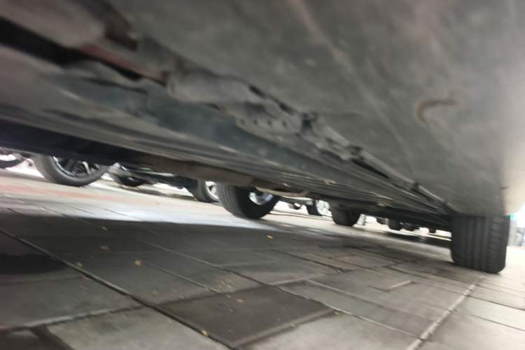 Used Mercedes-Benz GLC 2017 GLC 300 4MATIC Sport Edition Chassis Front Left