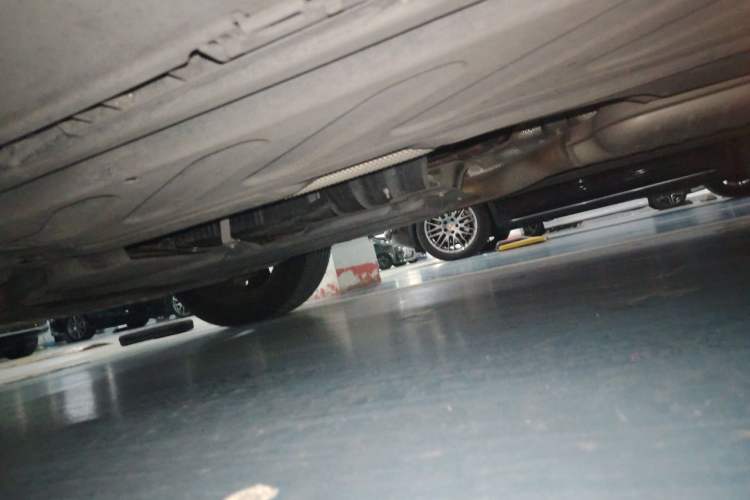Used Mercedes-Benz GLC 2017 GLC 260 4MATIC Luxury Model Chassis Rear Left