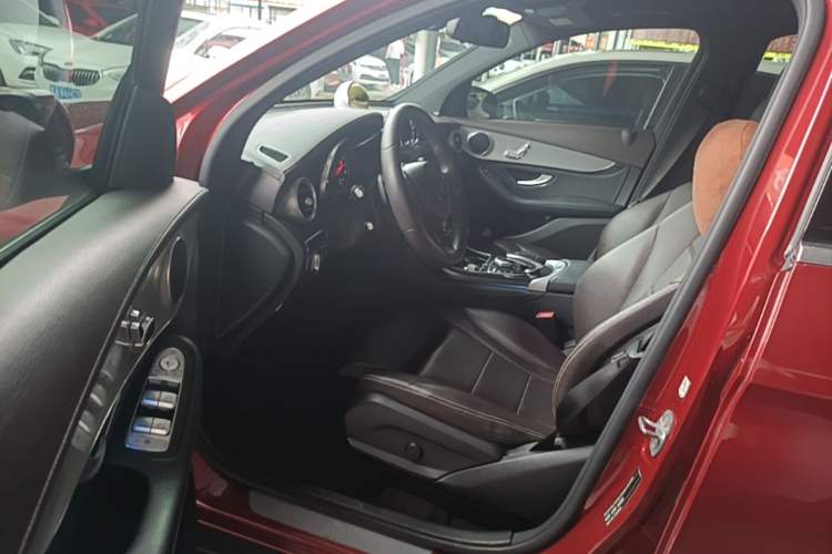 Used Mercedes-Benz GLC 2017 GLC 200 4MATIC Driver Seat