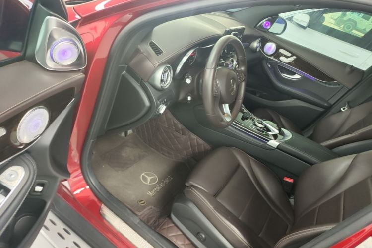 Used Mercedes-Benz GLC 2017 GLC 260 4MATIC Luxury Model Driver Seat