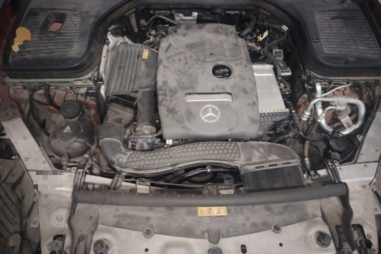 Used Mercedes-Benz GLC 2017 GLC 260 4MATIC Luxury Model Engine Bay
