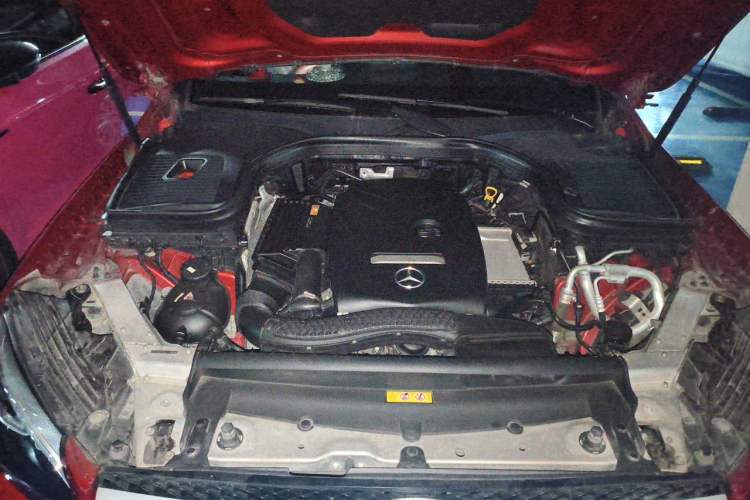 Used Mercedes-Benz GLC 2017 GLC 200 4MATIC Engine Bay