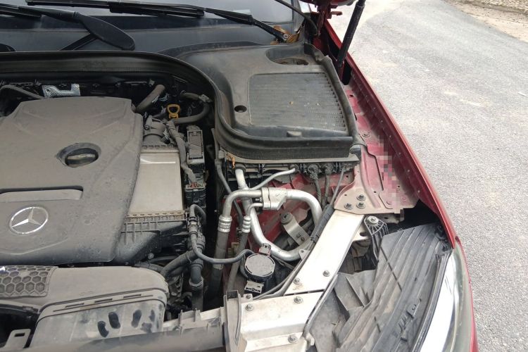 Used Mercedes-Benz GLC 2017 GLC 260 4MATIC Luxury Model Engine Bay Left