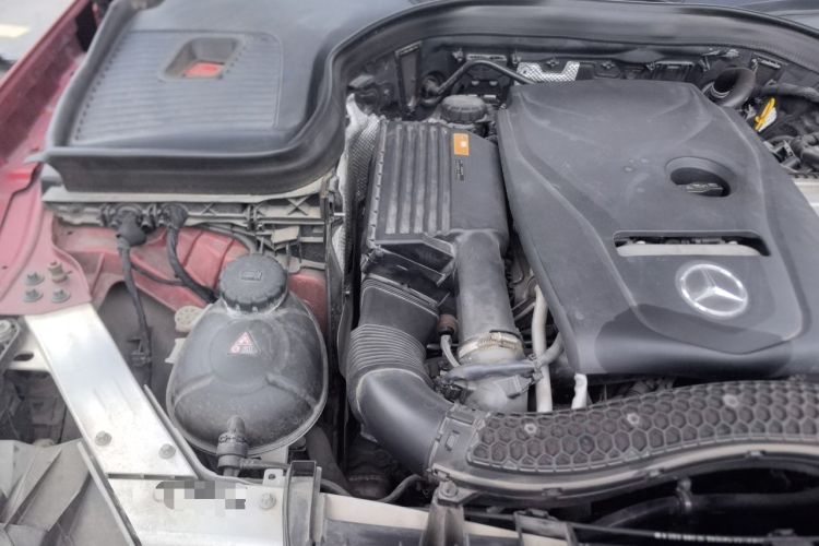 Used Mercedes-Benz GLC 2017 GLC 260 4MATIC Luxury Model Engine Bay Right