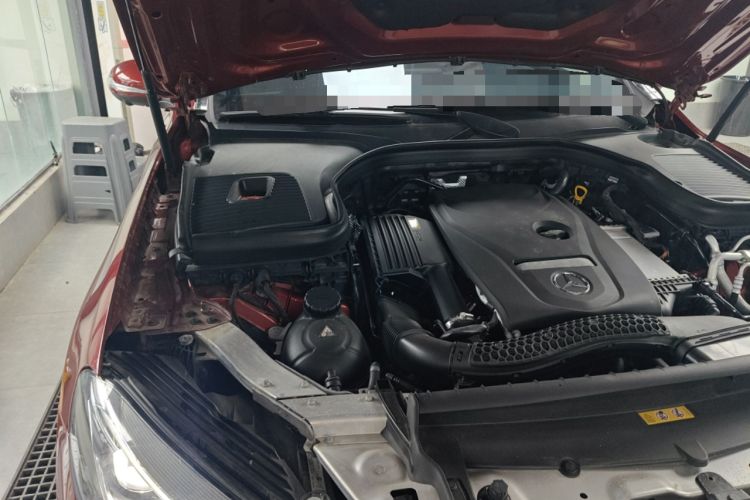 Used Mercedes-Benz GLC 2017 GLC 260 4MATIC Luxury Model Engine Bay Right