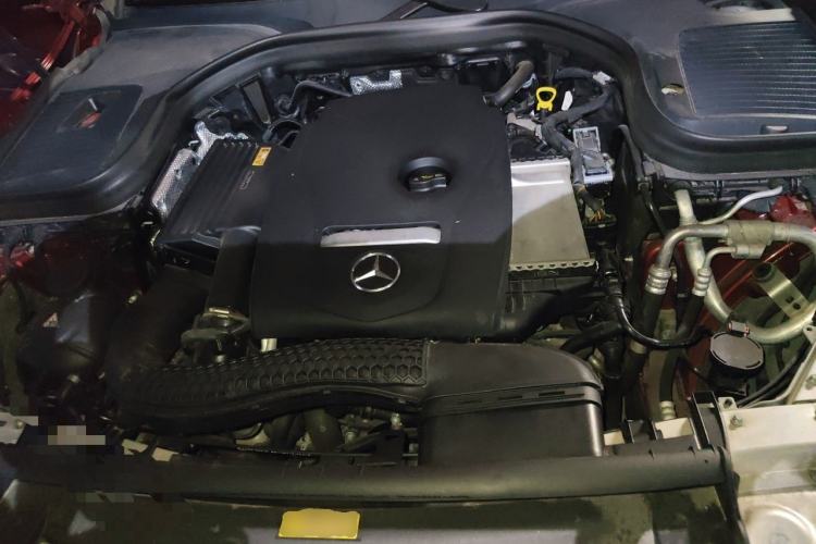 Used Mercedes-Benz GLC 2017 GLC 260 4MATIC Dynamic Edition Engine Bay