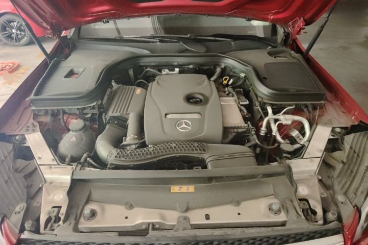 Used Mercedes-Benz GLC 2017 GLC 260 4MATIC Dynamic Edition Engine Bay