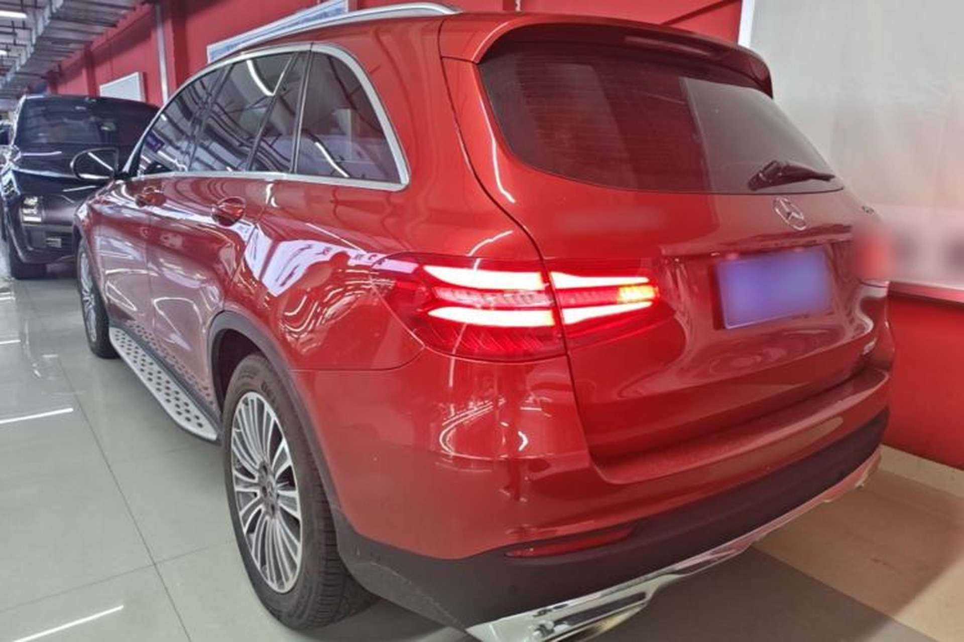 Used Mercedes-Benz GLC 2017 GLC 200 4MATIC Exterior 2