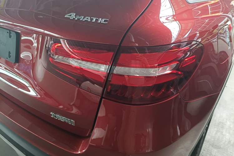 Used Mercedes-Benz GLC 2017 GLC 200 4MATIC Exterior 6