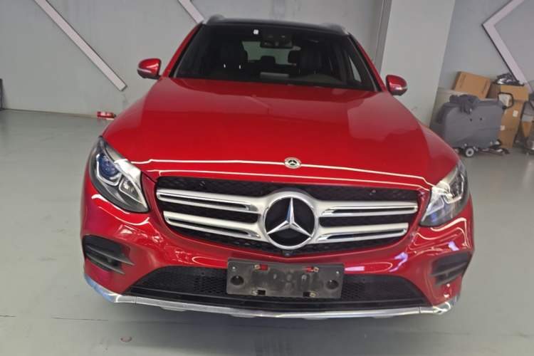 Used Mercedes-Benz GLC 2017 GLC 260 4MATIC Luxury Model Front