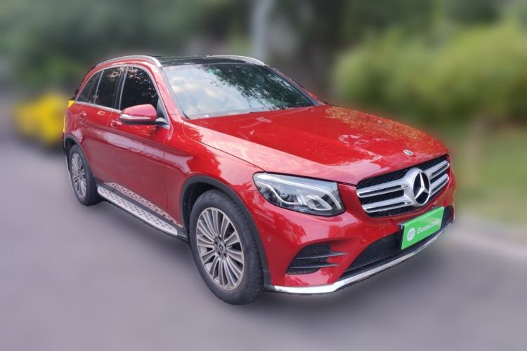 Used Mercedes-Benz GLC 2017 GLC 260 4MATIC Dynamic Edition Front Right 45 Deg