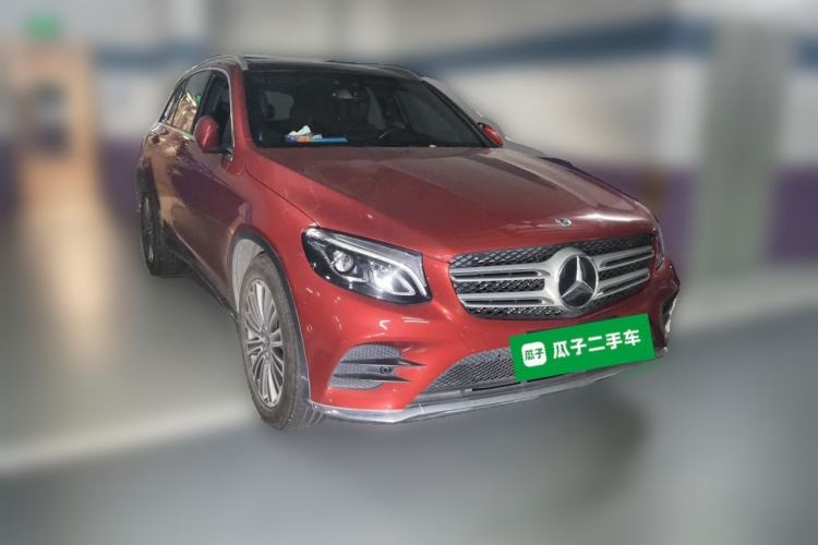 Used Mercedes-Benz GLC 2017 GLC 260 4MATIC Dynamic Edition Front Right 45 Deg