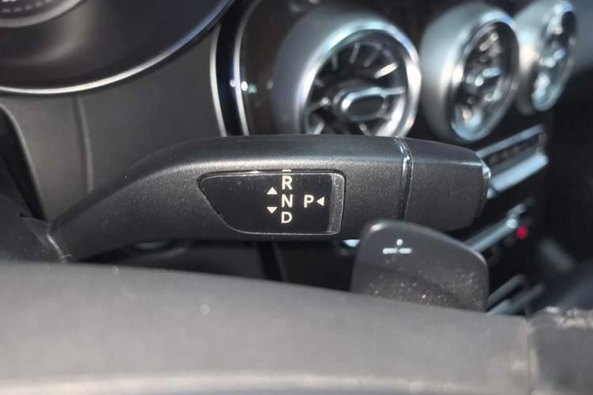 Used Mercedes-Benz GLC 2017 GLC 260 4MATIC Luxury Model Gear Lever