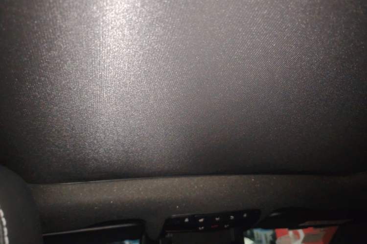 Used Mercedes-Benz GLC 2017 GLC 260 4MATIC Luxury Model Headliner