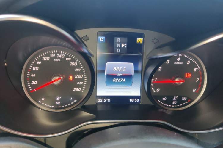 Used Mercedes-Benz GLC 2017 GLC 260 4MATIC Dynamic Edition Instrument Cluster