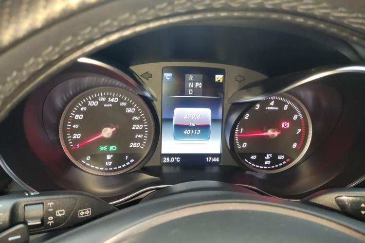Used Mercedes-Benz GLC 2017 GLC 260 4MATIC Dynamic Edition Instrument Cluster