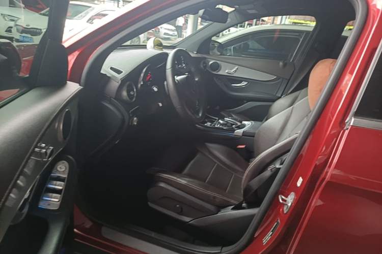 Used Mercedes-Benz GLC 2017 GLC 200 4MATIC Left Front Seat