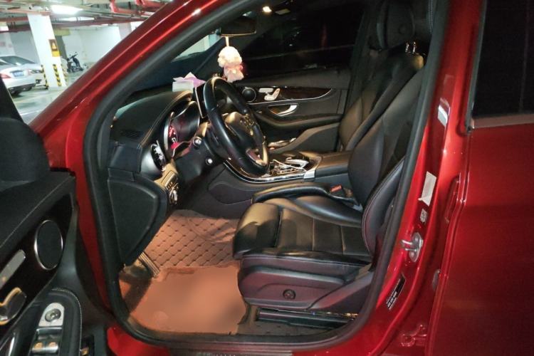 Used Mercedes-Benz GLC 2017 GLC 260 4MATIC Luxury Model Left Front Seat
