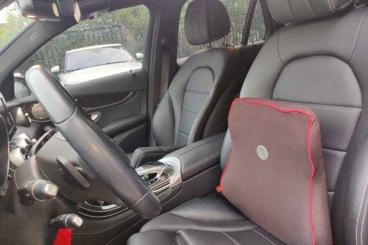 Used Mercedes-Benz GLC 2017 GLC 260 4MATIC Dynamic Edition Left Front Seat