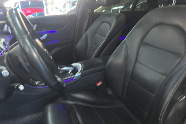 Used Mercedes-Benz GLC 2017 GLC 260 4MATIC Luxury Model Left Front Seat