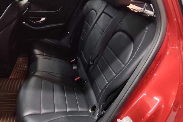 Used Mercedes-Benz GLC 2017 GLC 260 4MATIC Dynamic Edition Left Rear Seat