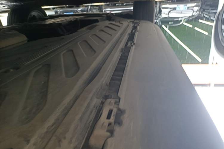 Used Mercedes-Benz GLC 2017 GLC 200 4MATIC Left Side Sill