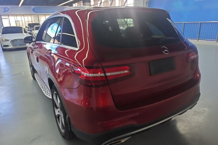 Used Mercedes-Benz GLC 2017 GLC 260 4MATIC Luxury Model Rear Left 45 Deg