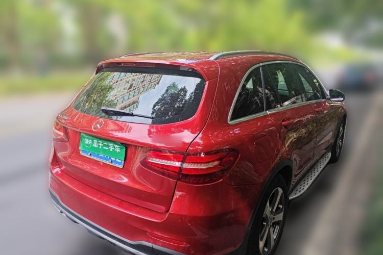 Used Mercedes-Benz GLC 2017 GLC 260 4MATIC Luxury Model Rear Right 45 Deg