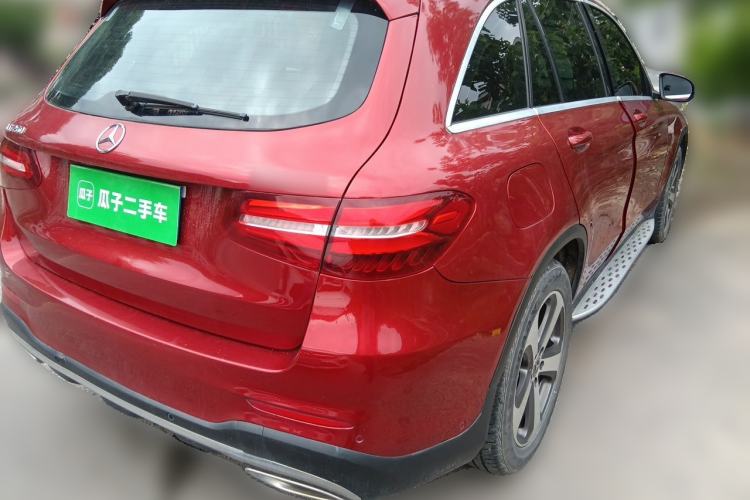Used Mercedes-Benz GLC 2017 GLC 260 4MATIC Luxury Model Rear Right 45 Deg