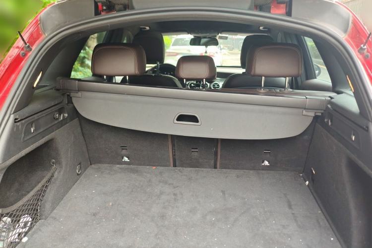 Used Mercedes-Benz GLC 2017 GLC 260 4MATIC Luxury Model Trunk