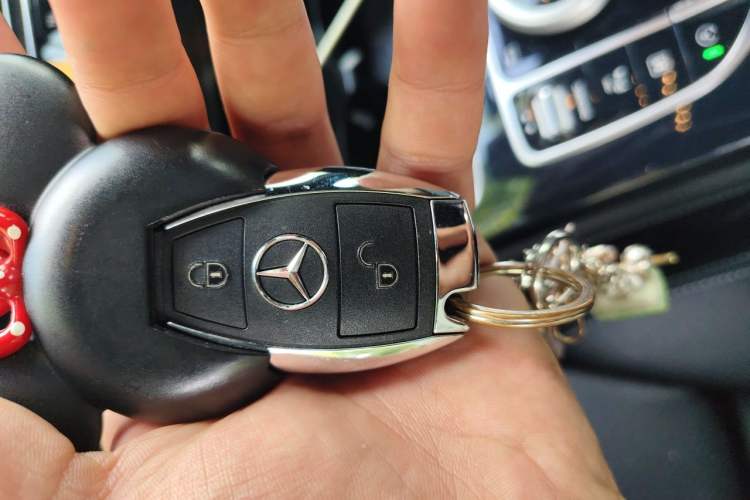 Used Mercedes-Benz GLC 2017 GLC 200 4MATIC Vehicle Key