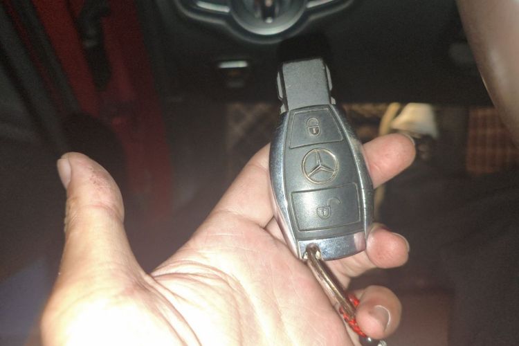 Used Mercedes-Benz GLC 2017 GLC 200 4MATIC Vehicle Key