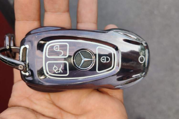 Used Mercedes-Benz GLC 2017 GLC 260 4MATIC Dynamic Edition Vehicle Key
