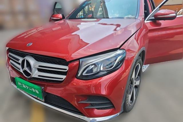 Mercedes-Benz GLC 2017 GLC 260 4MATIC Luxury Model usado