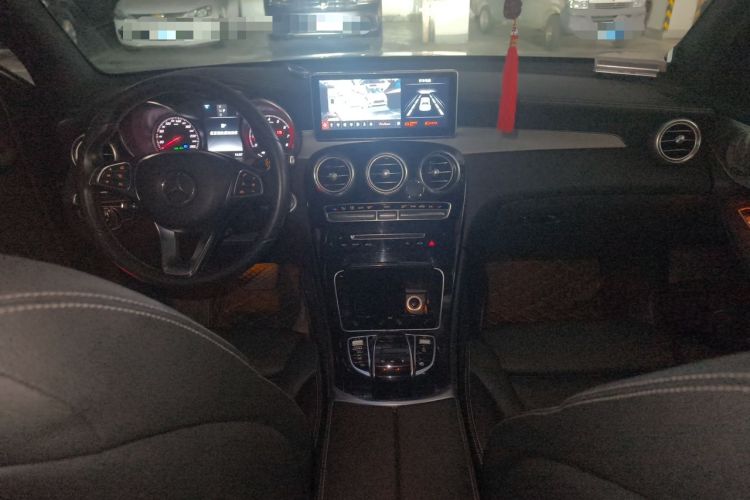 Used Mercedes-Benz GLC 2017 GLC 200 4MATIC Center Console