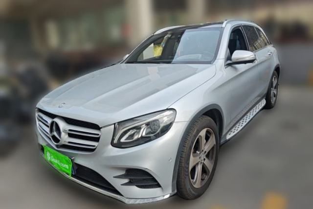 Used Mercedes-Benz GLC 2017 GLC 260 4MATIC Luxury Model