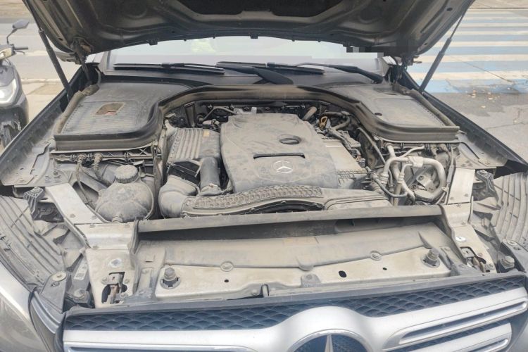 Used Mercedes-Benz GLC 2017 GLC 300 4MATIC Sport Edition Engine Bay