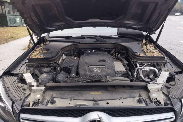 Used Mercedes-Benz GLC 2017 GLC 260 4MATIC Luxury Model Engine Bay