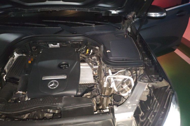 Used Mercedes-Benz GLC 2017 GLC 260 4MATIC Dynamic Edition Engine Bay Left