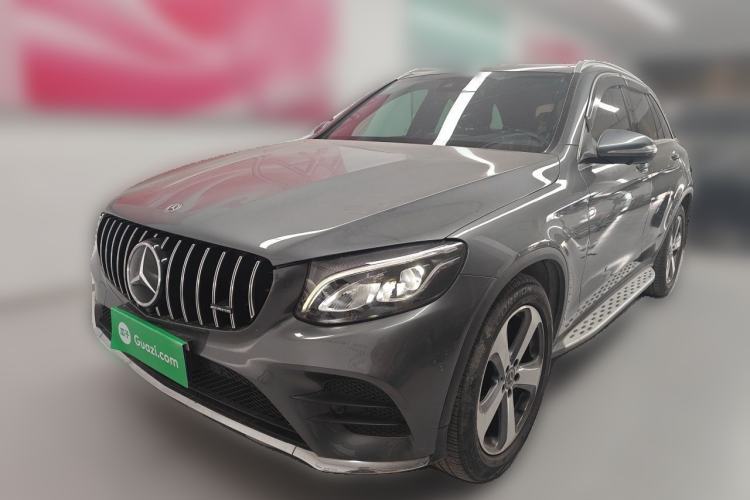 Used Mercedes-Benz GLC 2017 GLC 260 4MATIC Luxury Model Guazi used car, China used car export, Used car for sale, Used Mercedes-Benz cars, Cheapest cars for sale