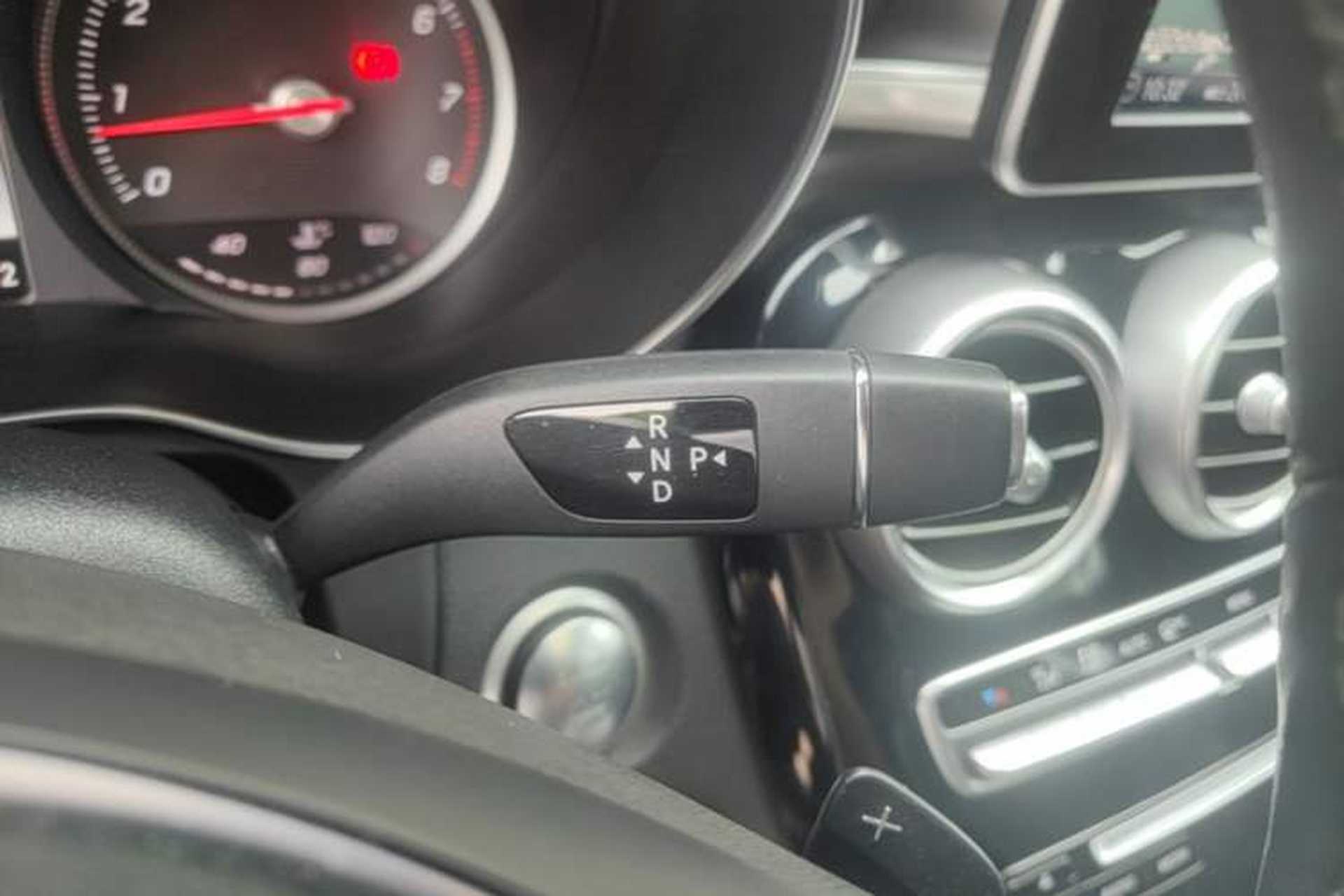 Used Mercedes-Benz GLC 2017 GLC 200 4MATIC Gear Lever